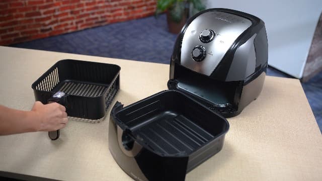Air Fryer - 8.6 Quart Extra-Large Air Fryer, 2 Simple Dial Controls, 1800 Watts - Quick Heat Circulation Technology, Low Fat Cooking Less Calories - Removable Squared Basket - Black