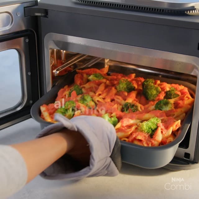 Ninja Combi All-in-One Multicooker, Oven, & Air Fryer, Complete Meals in 15 Mins, 14-in-1 Functions, Combi Cooker + Air Fry, Bake, Roast, Slow Cook and More, 3 Accessories, Stainless Steel, SFP701
